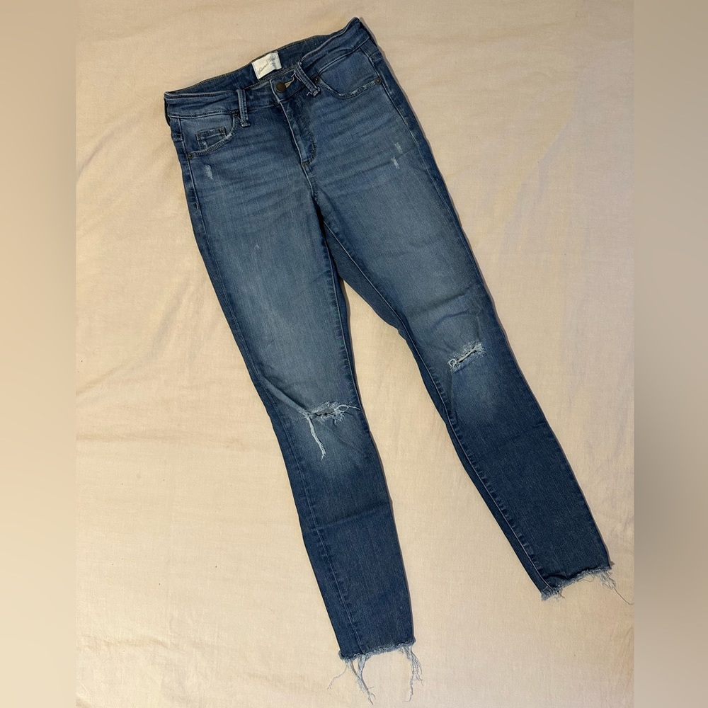 Universal Thread Distressed Skinny Jeans